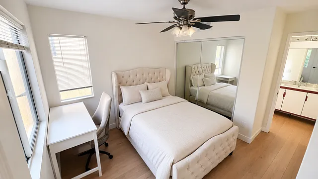 28318 Medlar Dr — Photo 36