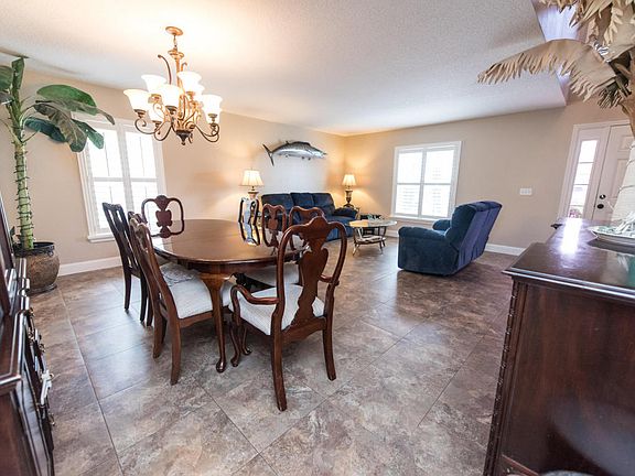 3rd image of 1430 Mycroft Dr