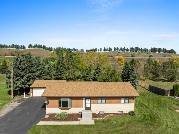 6510 County Road 12 W, Minot, ND 58701