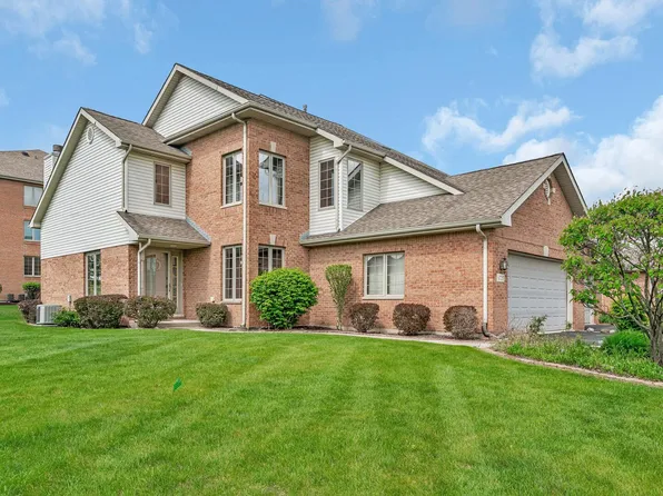 6725 Pondview Dr, Tinley Park, IL 60477
