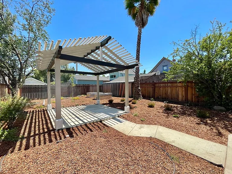 1027 Lincoln Ave — Photo 18