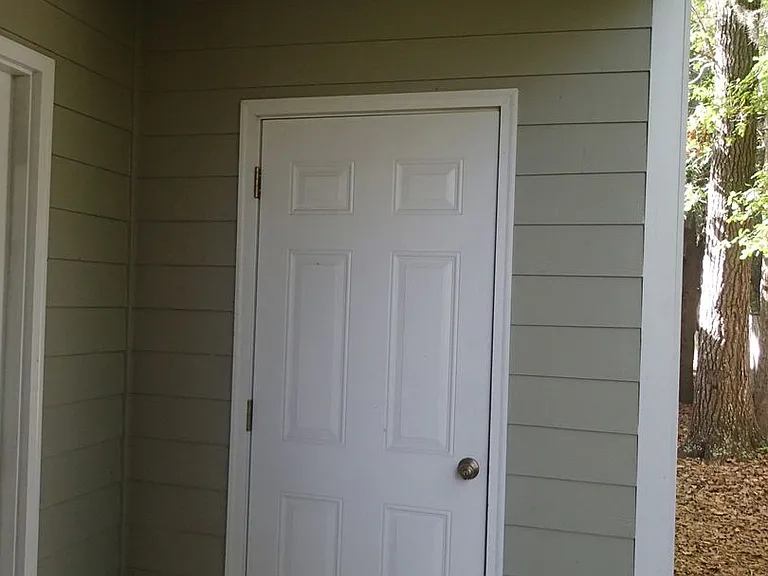 1616 E Moore St — Photo 23