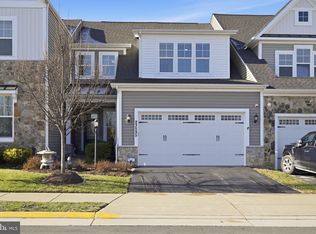 23595 Golden Embers Sq, Ashburn, VA 20148