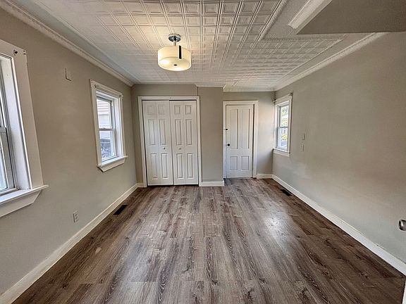 5th image of 42-44 Franklin St #2
