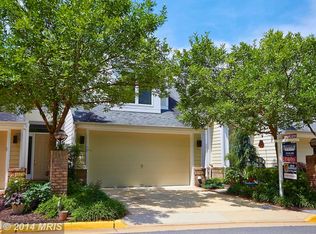 2078 Beacon Heights Dr, Reston, VA 20191