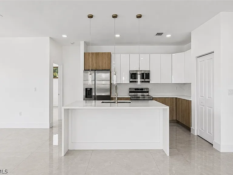 3001 Unice Ave S — Photo 7