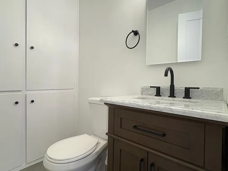 1020 N Edinburgh Ave #6 — Photo 14