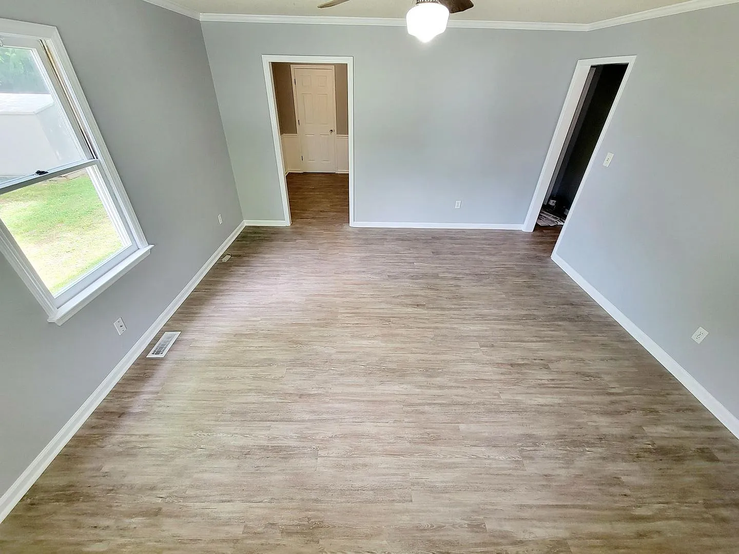 Charming 3 Bed, 1.5 Bath Home in Gibsonville $1,450/mo — Photo 4