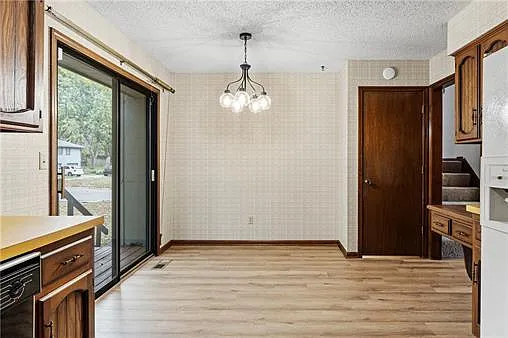 1100 SW Mic O Say Dr — Photo 15