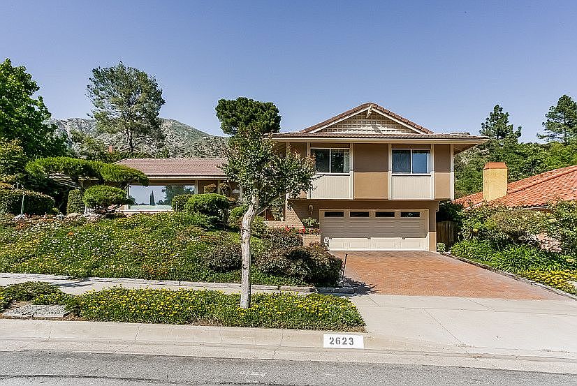 1st image of 2623 Mountain Pine Dr