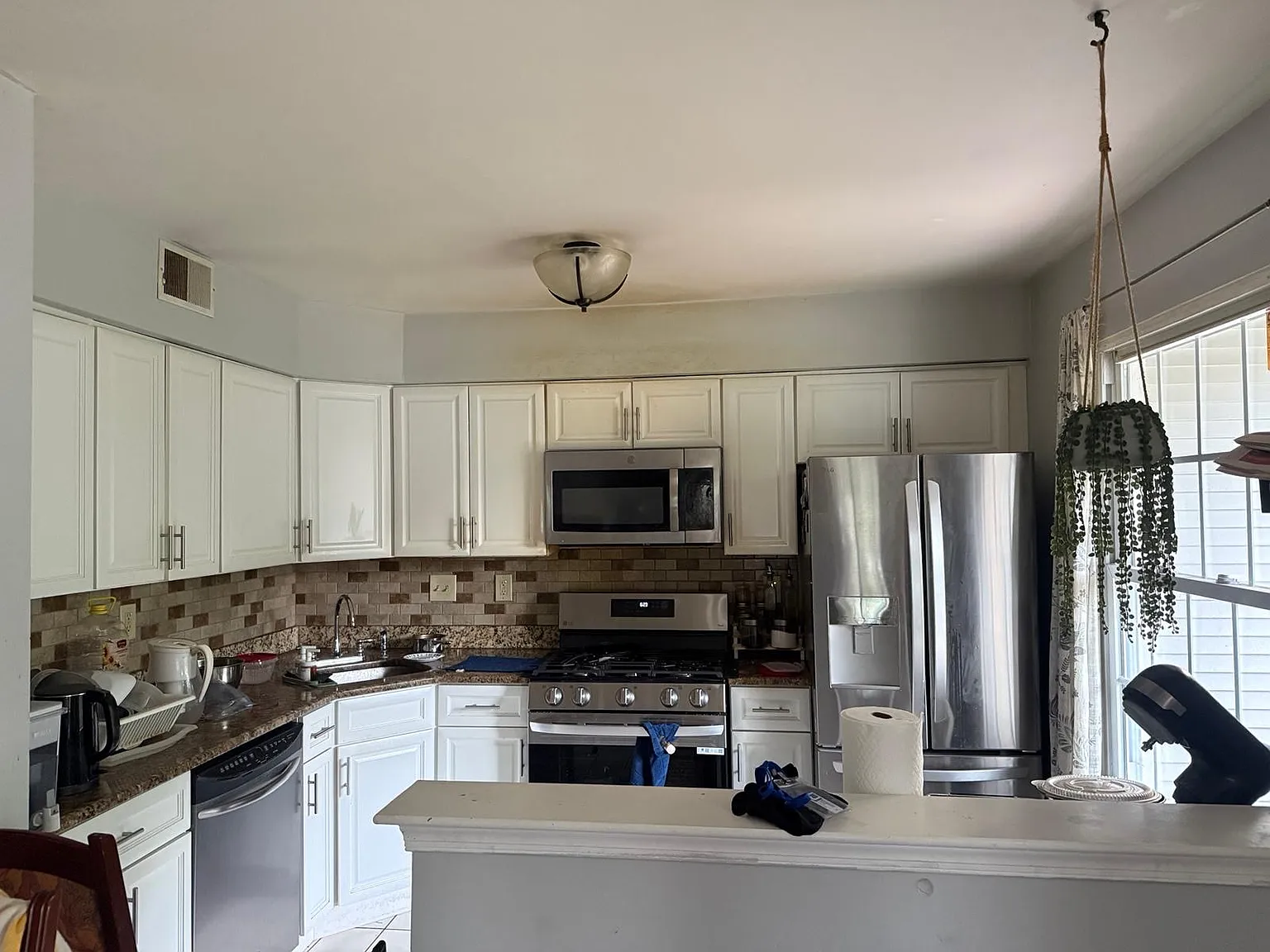 2 bed, 1206 sqft, $2,850 — Photo 3