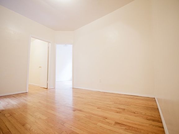 3rd image of 371 Broome St #7A