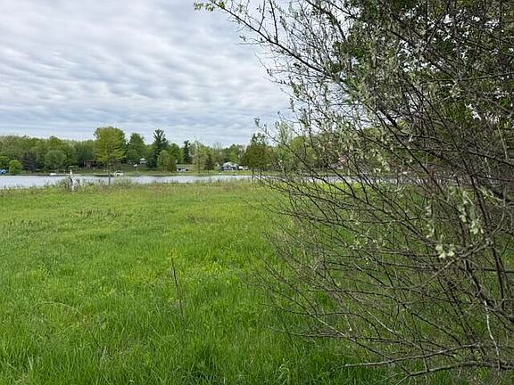 4th image of 8468 E Pierce Rd