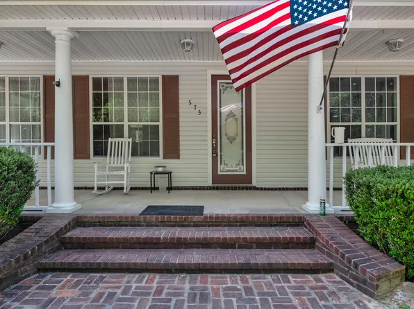 573 Berry Patch Rd, Defuniak Springs, FL 32435