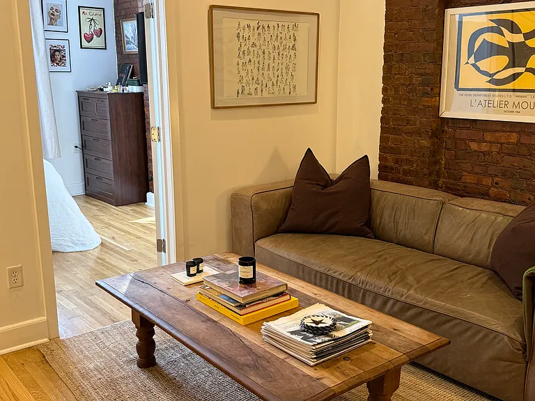 198 Court St #5 — Photo 3