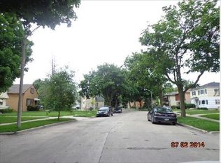 5081 N 60th St, Milwaukee, WI 53218