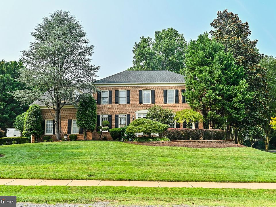 6478 Lake Meadow Dr, Burke, VA 22015 MLS VAFX2138196 Zillow