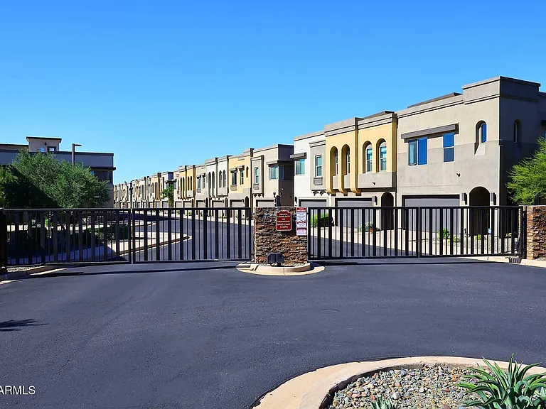 7464 E Paraiso Dr — Photo 28