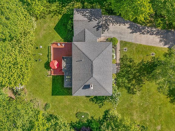 5th image of 13 Balsam Drive