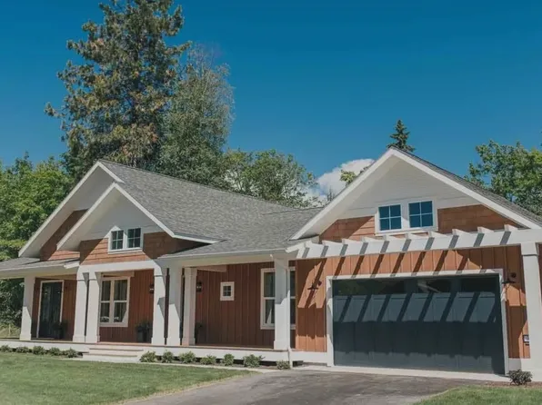 304 Eskridge Pl, Dover, ID 83825