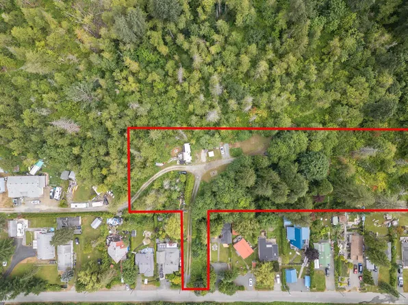 66509 Stephens Rd, Hope, BC V0X 1L1