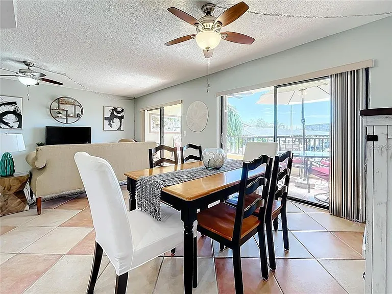 1750 Harbor Pl S #104 — Photo 21
