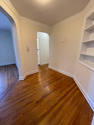 Rented by TORNADO REALTY LLC | media 38