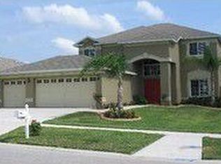 2706 Avon River Dr, Valrico, FL 33596