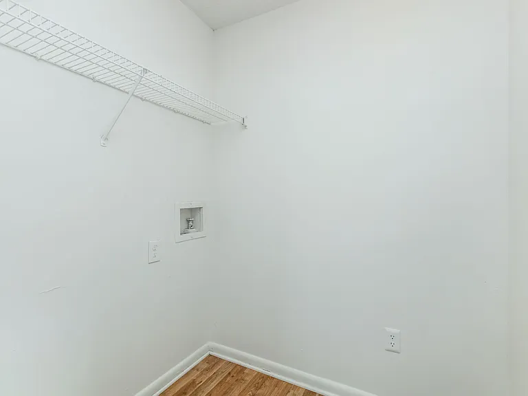 Clearfield Apartments — Photo 36