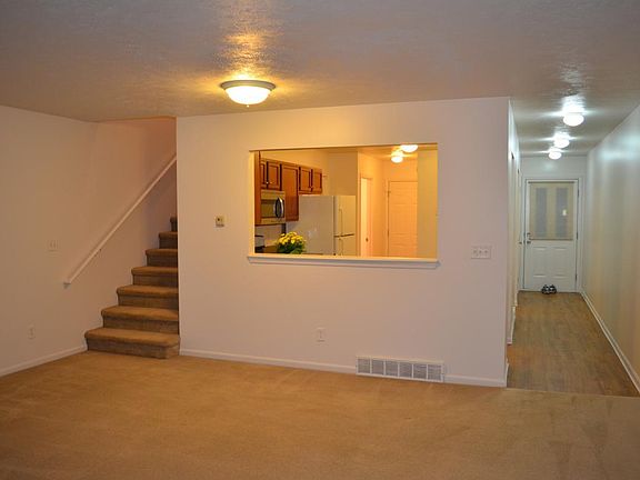 5th image of 5455 Rivertown Cir SW
