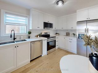 8 Lombardy Cres, Toronto, ON M1K 4N8