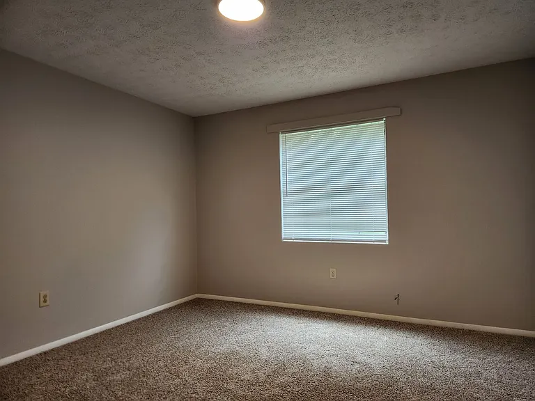 Duane Court - 3646 — Photo 15