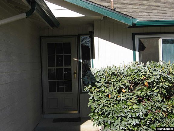 3rd image of 1531 Melissa Ct
