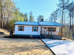 909 Henderson St #6, La Fayette, GA 30728