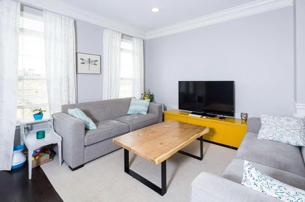 4 bed, 2060 sqft, $2,800 — Photo 4