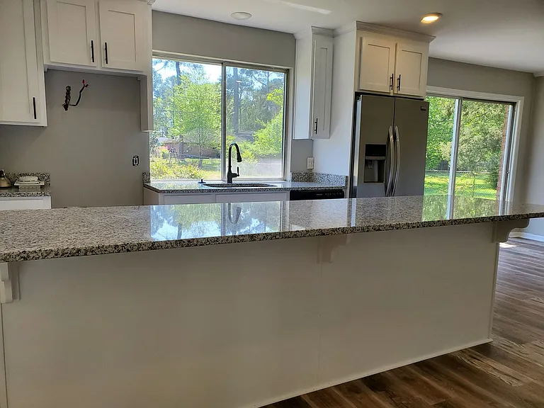 103 Greene Dr — Photo 7