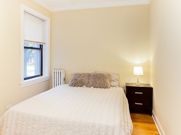 5th image of 618 Hinman Ave #944