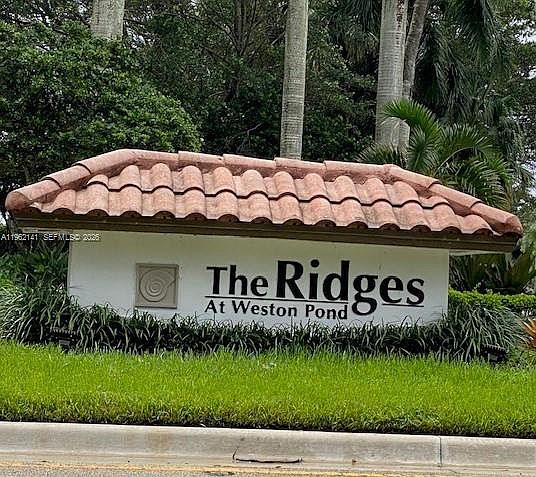 1st image of 4273 Fox Ridge Dr