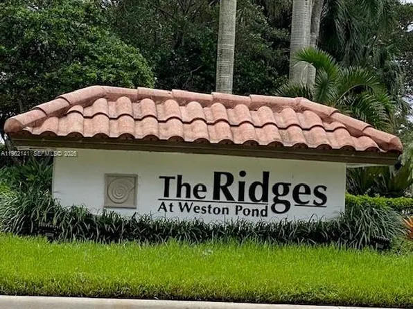 4273 Fox Ridge Dr, Fort Lauderdale, FL 33331