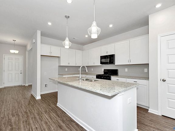 5th image of The Piedmont Roman Randall Rd