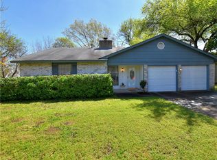 6803 Shadywood Dr, Austin, TX 78745