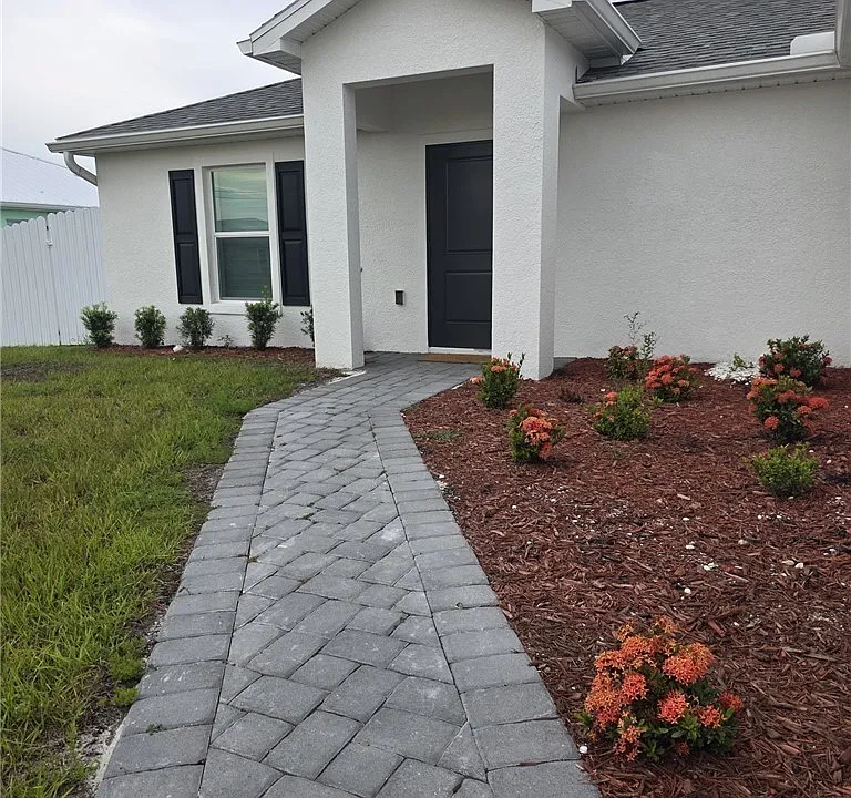 2809 NW 22nd Ave