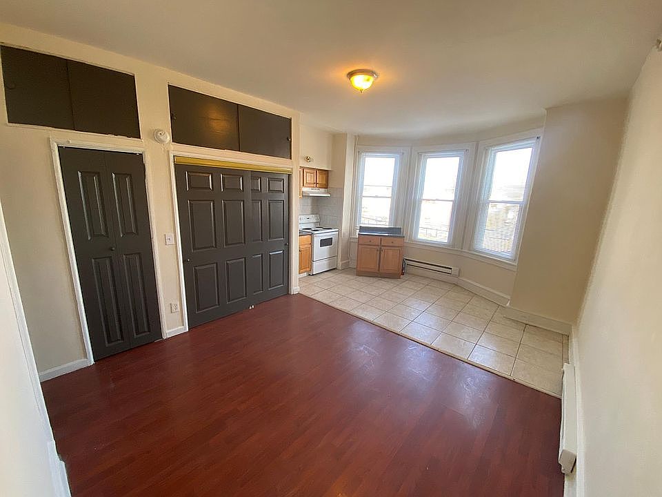 Studio, 1.0 bath, 400 sqft, 700 1336 W Hunting Park Ave Philadelphia