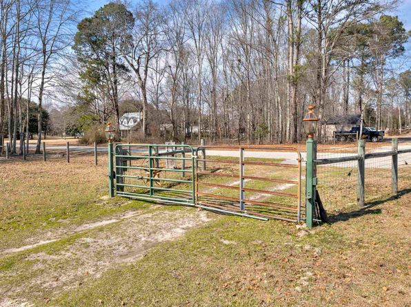 910 Santa Fe Trl, Sumter, SC 29154