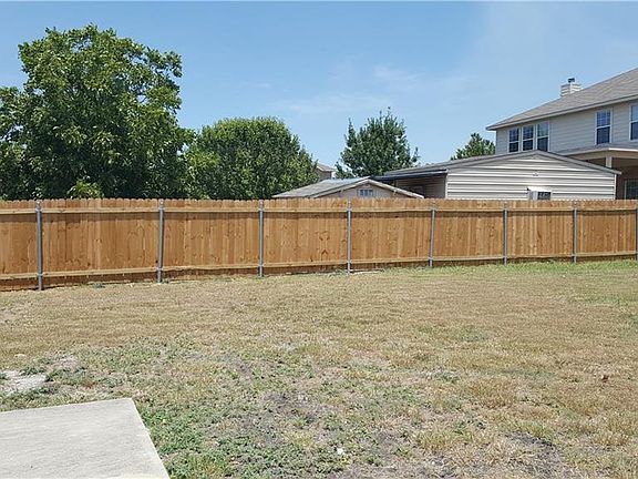 5th image of 131 Campos Dr