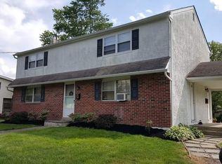 330 Maple St #B, Warminster, PA 18974