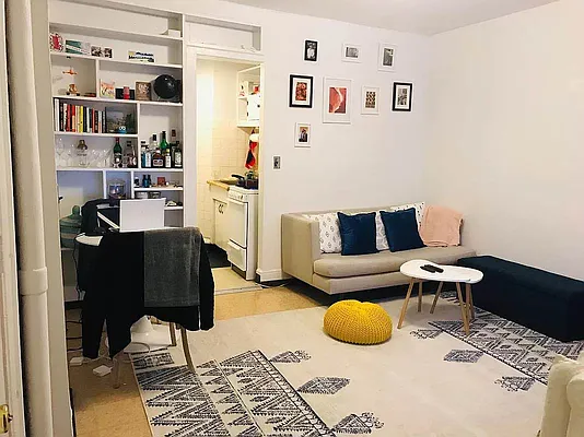 Rented by Alexander C. Lerner, LREB | media 11