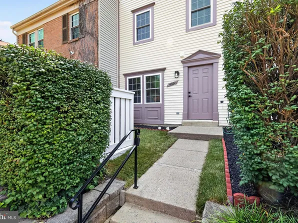 19950 Appledowre Cir #394, Germantown, MD 20876
