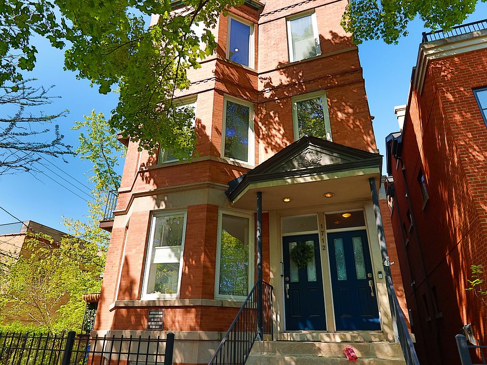 1st image of 1712 N Wood St APT 2E