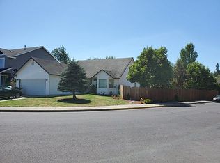 610 Embassy Loop, Woodland, WA 98674